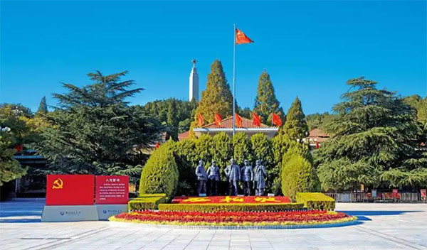 工會組織西柏坡紅色教育